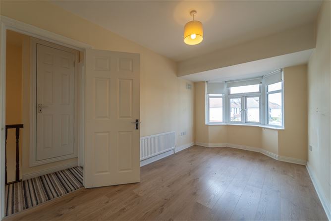 Photo 16 of 21 — 16 Brookfield Green, Kimmage, Dublin 12