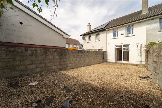 Photo 20 of 21 — 16 Brookfield Green, Kimmage, Dublin 12