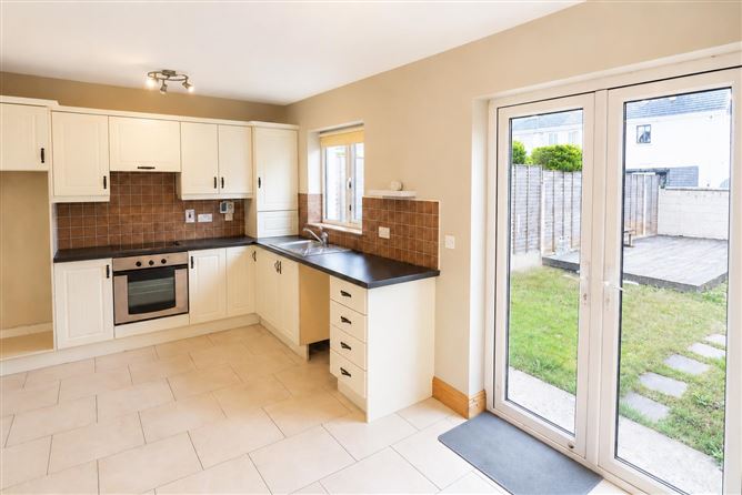 29 Ravenswood, Cregg Road, Carrick-on-Suir, Tipperary