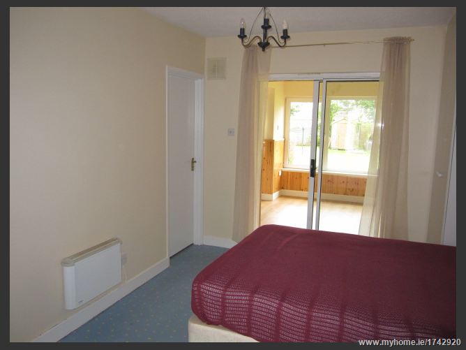 Photo 11 of 23 — 23 Viking Court, Donabate,   Dublin North