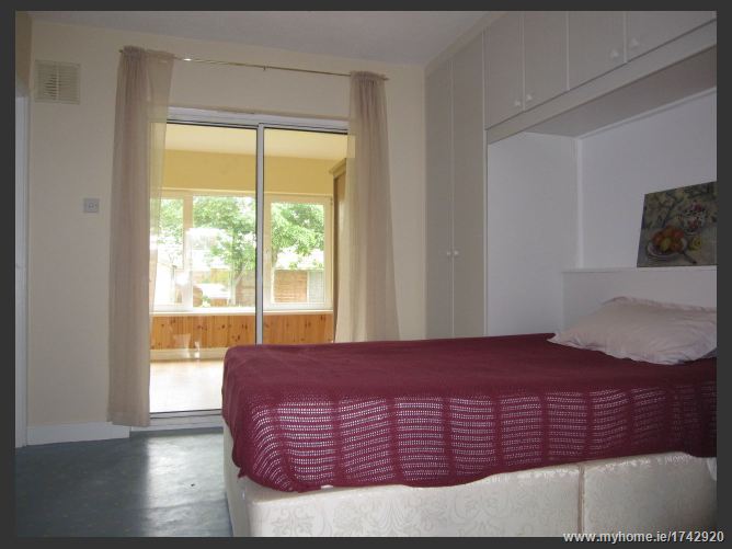 Photo 10 of 23 — 23 Viking Court, Donabate,   Dublin North