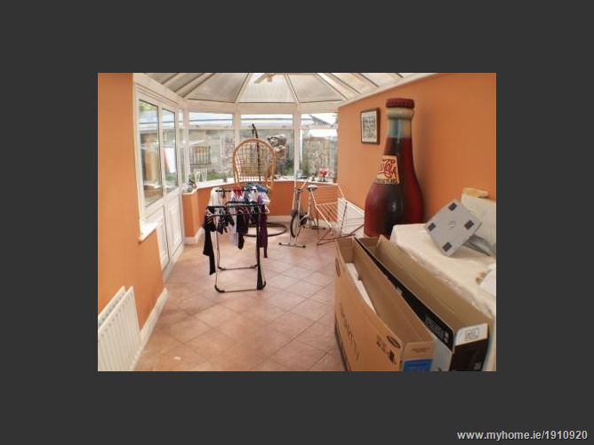 6 Ballyowen Lawns, Lucan, Co. Dublin