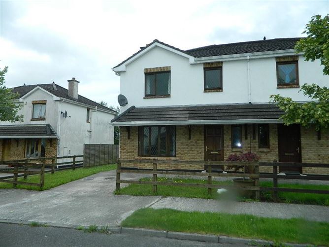 52 Oaklands, Carrickonshannon, Leitrim, Leitrim REA Brady 3654920