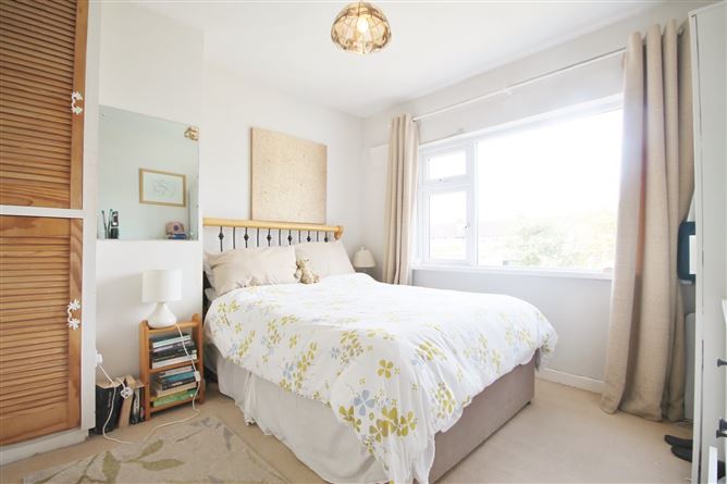 118 St Peter's Road, Walkinstown, Dublin 12