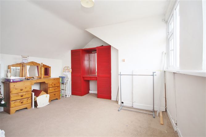 118 St Peter's Road, Walkinstown, Dublin 12