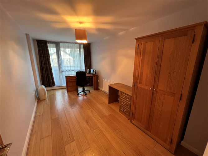 1 Glenmount, Glen Road, Monaghan Town, Monaghan