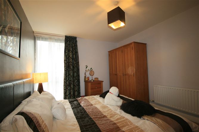 1 Glenmount, Glen Road, Monaghan Town, Monaghan