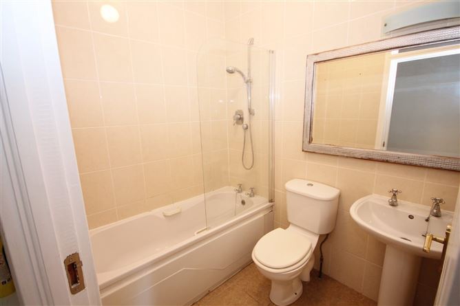 24 Glen Easton Lodge, Leixlip, Co. Kildare