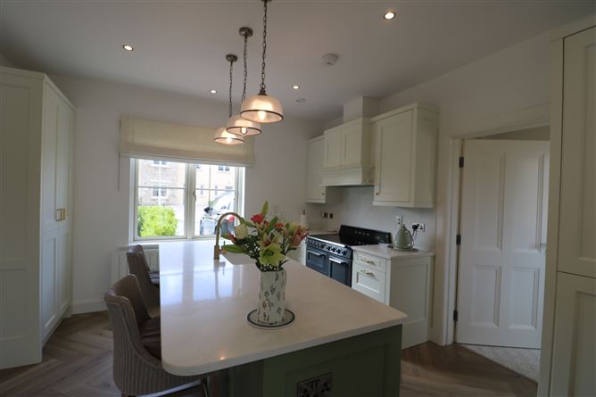 17 Williams Grove, Ardclough, Straffan, Kildare