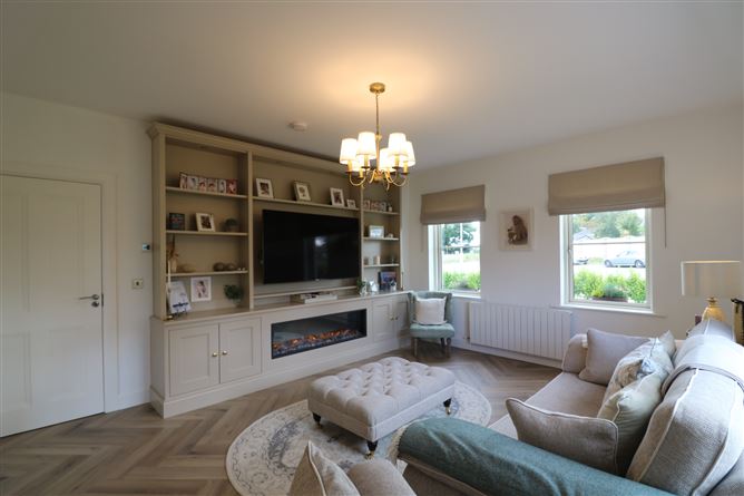 17 Williams Grove, Ardclough, Straffan, Kildare