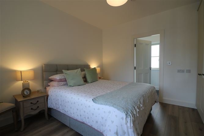 17 Williams Grove, Ardclough, Straffan, Kildare