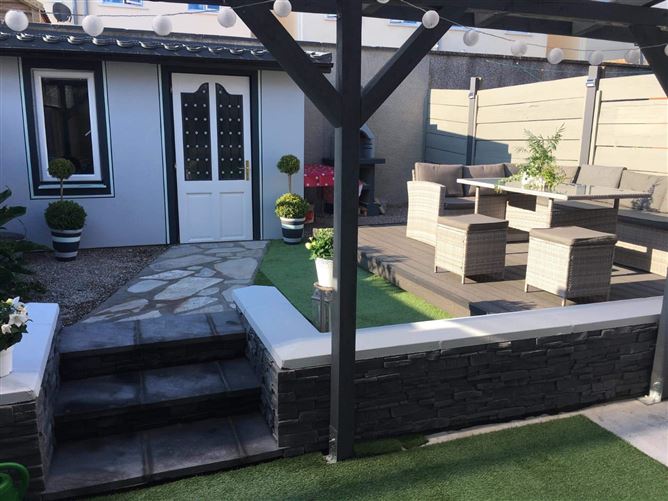 2 College Lawn, College Manor, Cobh, Cobh, Cork
