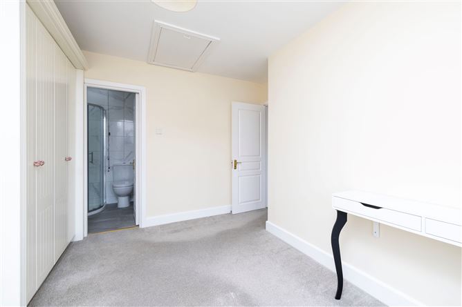 19 Gainsborough Court, Malahide, Dublin