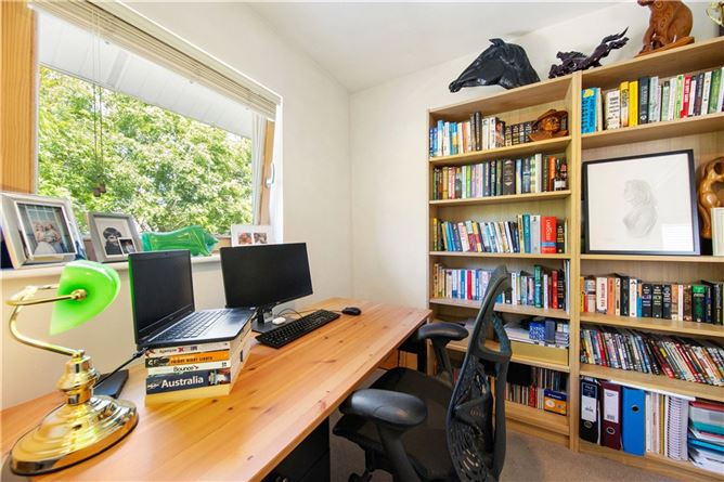 96 Roebuck Castle, Clonskeagh, Dublin 14