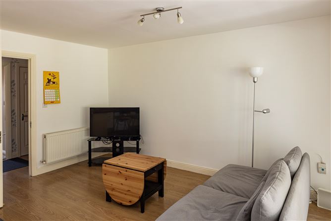 2 Nethercross Court, North Street, Swords, County Dublin