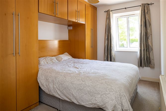 2 Nethercross Court, North Street, Swords, County Dublin