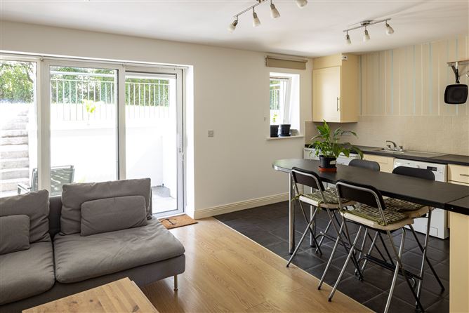 2 Nethercross Court, North Street, Swords, County Dublin