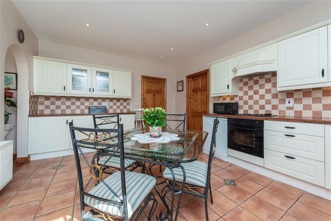 Martinstown on c. 28.06 Acres, The Curragh, Co. Kildare