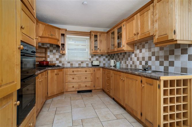 11 Greenogue Drive, Rathcoole, Co. Dublin
