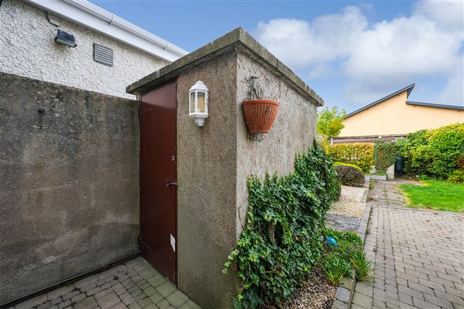 11 Greenogue Drive, Rathcoole, Co. Dublin