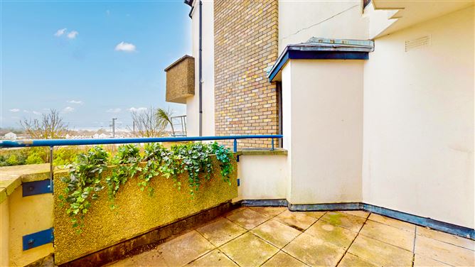 215 Block 15 Marina Village, Malahide, Co. Dubin, Malahide, Dublin