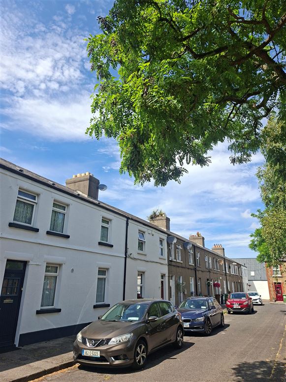St Josephs Square, Clontarf, Dublin 3, D03T0X6
