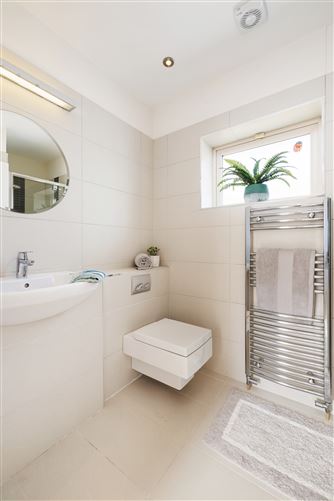 7 Kerrymount Green, Foxrock, Dublin 18