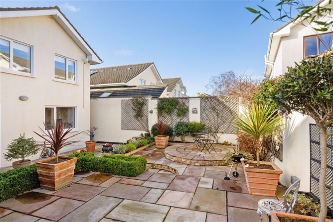 7 Kerrymount Green, Foxrock, Dublin 18