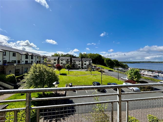 Apartment 6A Shannon Cove, Dromod, Leitrim