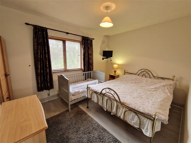 6 Lissaniskea, Bohola, Co. Mayo