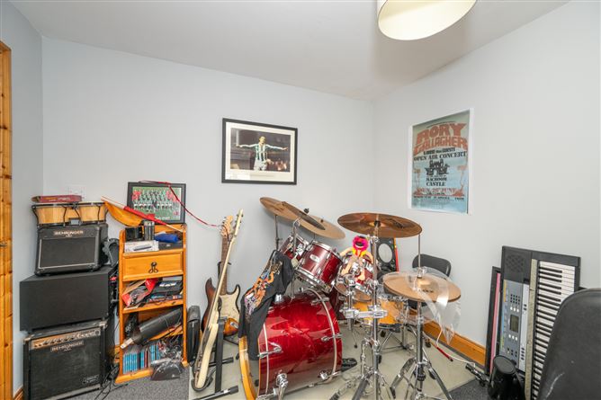 58 Ashmount, Silversprings, Tivoli, Cork