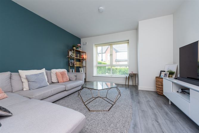 42 Elsmore Green, Elsmore, Naas, Co. Kildare. 