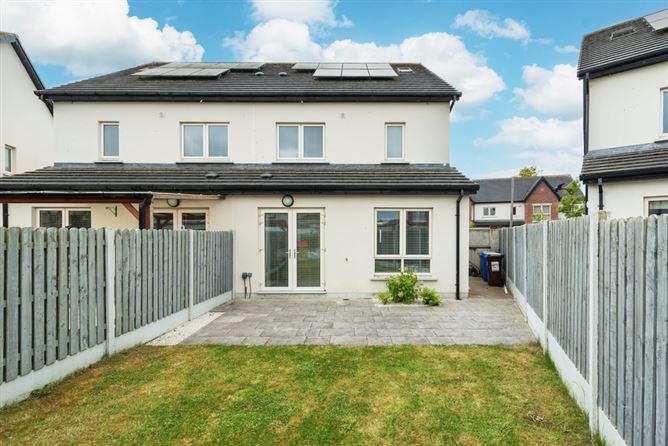 42 Elsmore Green, Elsmore, Naas, Co. Kildare. 