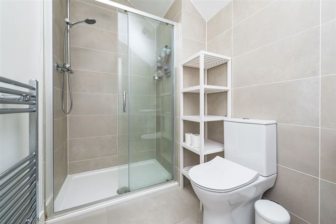 42 Elsmore Green, Elsmore, Naas, Co. Kildare. 