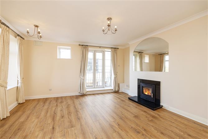 Apt 11 Townyard House, The Green, , Malahide, County Dublin