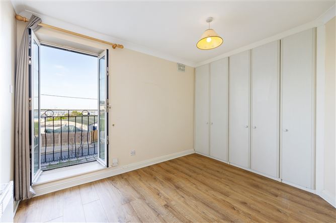 Apt 11 Townyard House, The Green, , Malahide, County Dublin