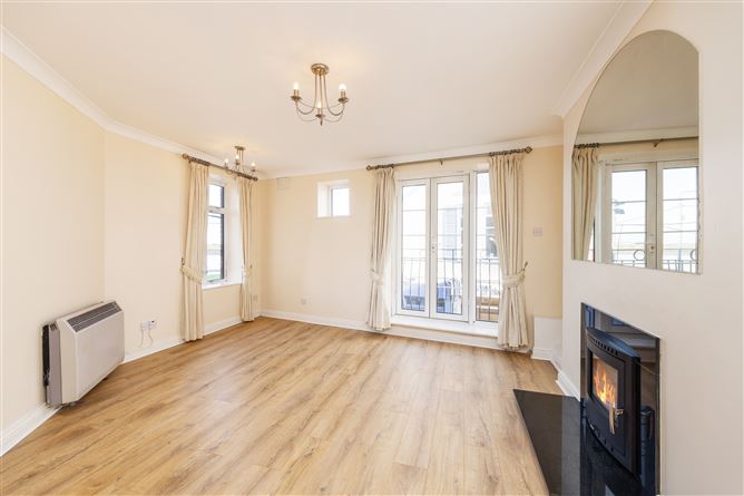 Apt 11 Townyard House, The Green, , Malahide, County Dublin
