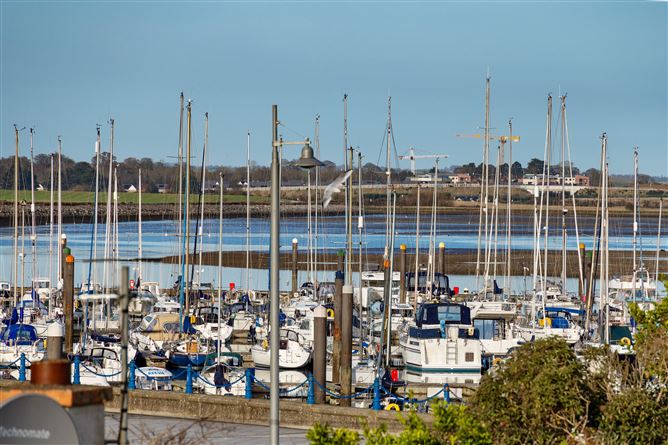 Apt 11 Townyard House, The Green, , Malahide, County Dublin
