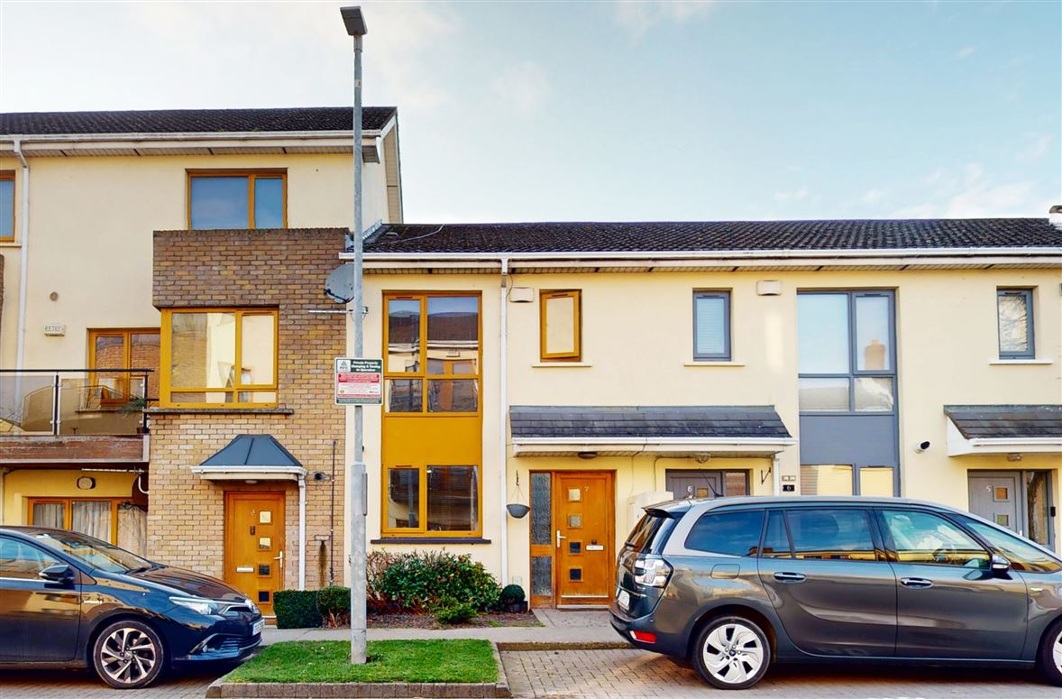 7 Hampton Wood Crescent, Finglas, Dublin 11