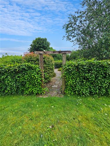 Cloona, Dysert, Ennis, Co. Clare