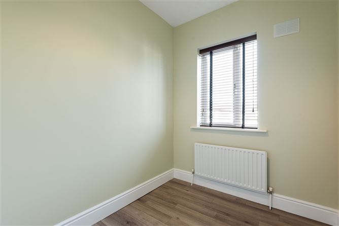 24 Ballintyre Meadows , Ballinteer, Dublin 16