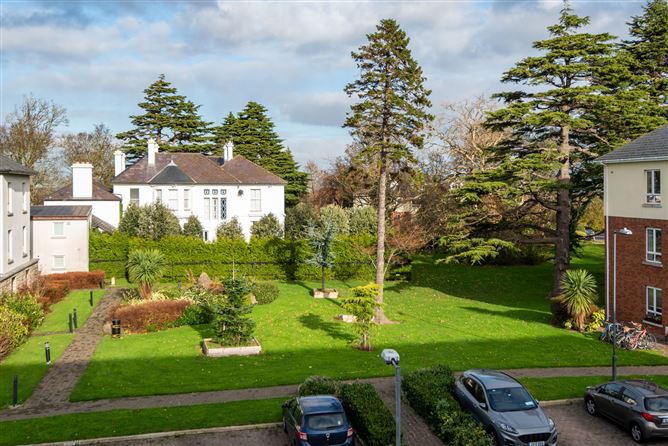 24 Ballintyre Meadows , Ballinteer, Dublin 16