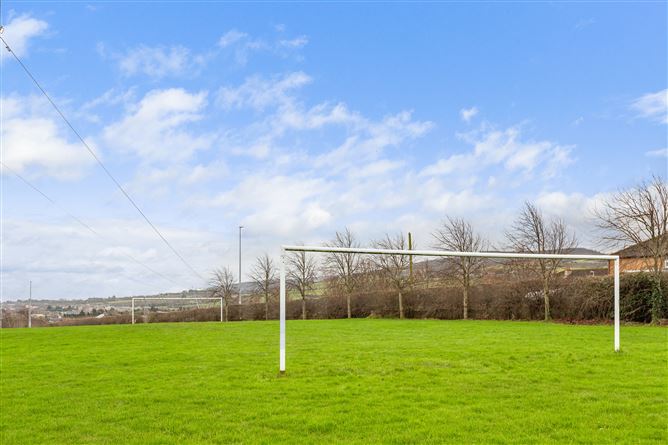 52 Deerpark Place, Kiltipper,   Dublin 24