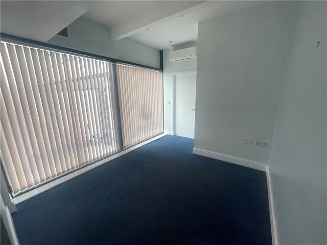 Unit 11 Centrepoint, Liosbaun Retail Park, Tuam Road, Galway