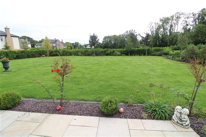 24 Holsteiner Park, Clonee,   Dublin 15