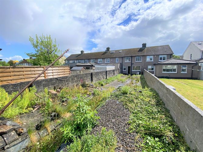 74 Cleggan Aveue, Ballyfermot, Dublin 10