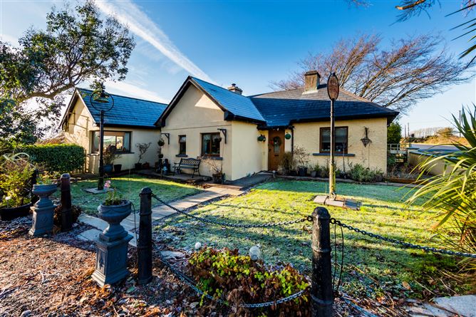 Main image for Ashton Cottage, Milltown, Tagoat, Co. Wexford