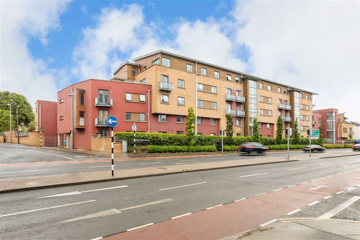 Apartment 37, Les Sweetman's Avenue, Blackrock, County