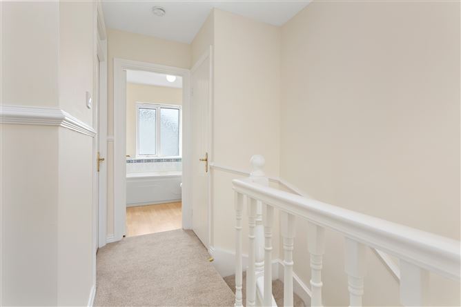 14 Earlsfort Way, Lucan, Dublin