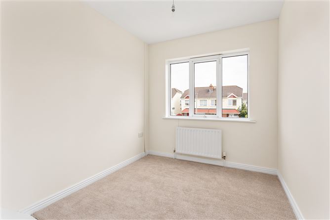 14 Earlsfort Way, Lucan, Dublin